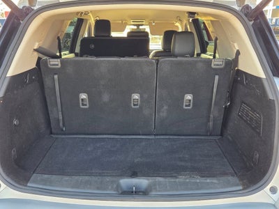 2024 Nissan Pathfinder SL FWD