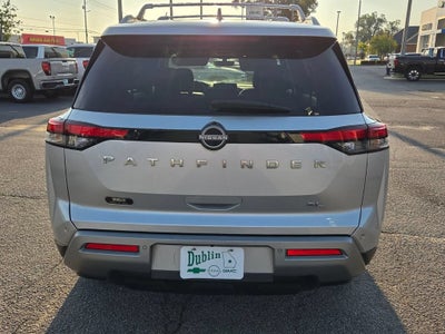 2024 Nissan Pathfinder SL FWD