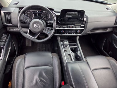 2022 Nissan Pathfinder SL 2WD