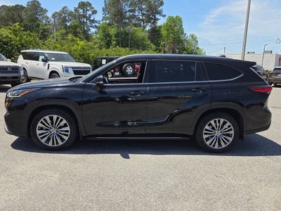 2022 Toyota Highlander Platinum