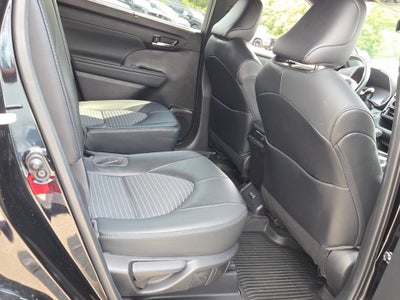 2022 Toyota Highlander XSE