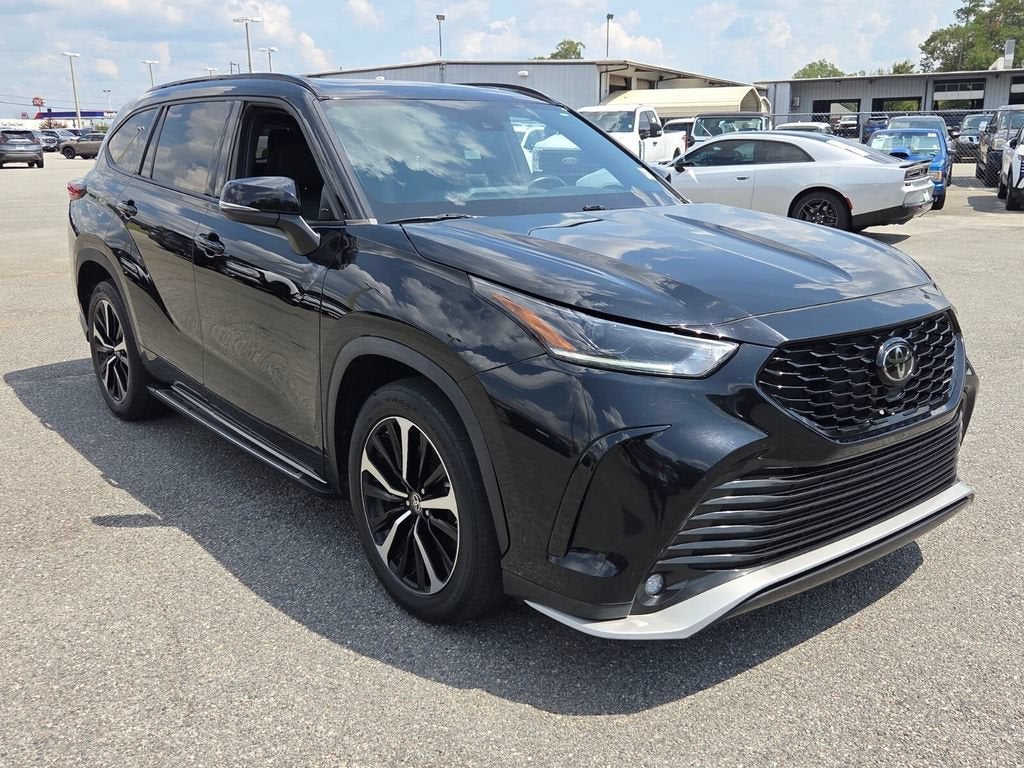 2022 Toyota Highlander XSE