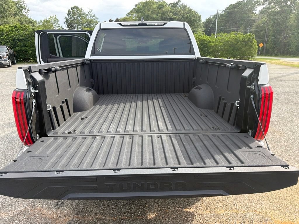 2025 Toyota Tundra SR5