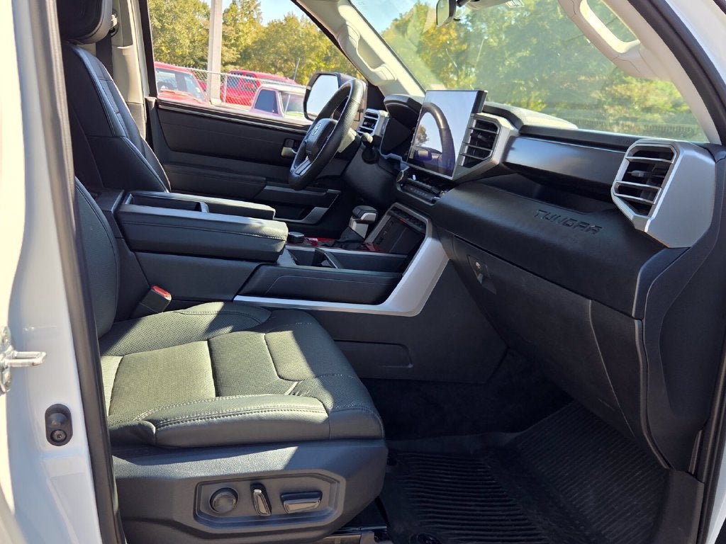 2024 Toyota Tundra 4WD SR5