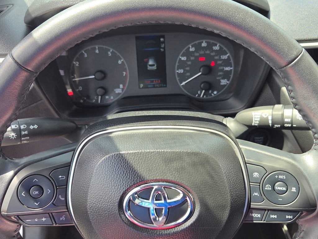 2025 Toyota Corolla Cross LE