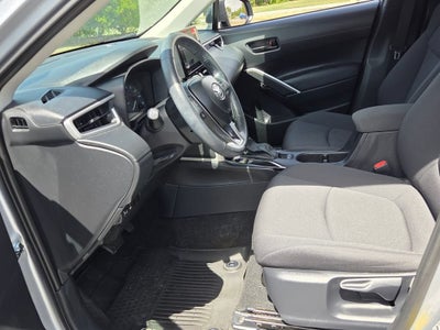 2025 Toyota Corolla Cross LE