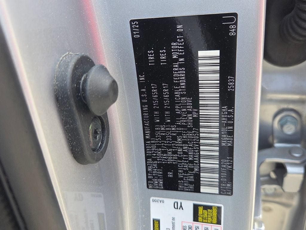 2025 Toyota Corolla Cross LE