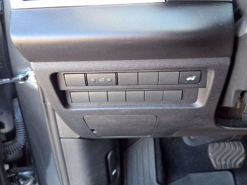 2024 Mitsubishi Outlander SE - Photo 28
