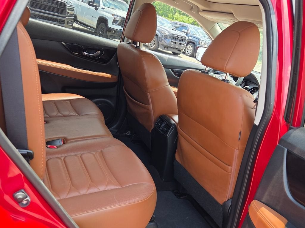2017 Nissan Rogue SL