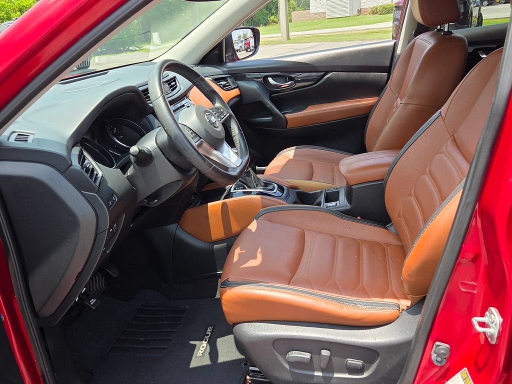 2017 Nissan Rogue SL