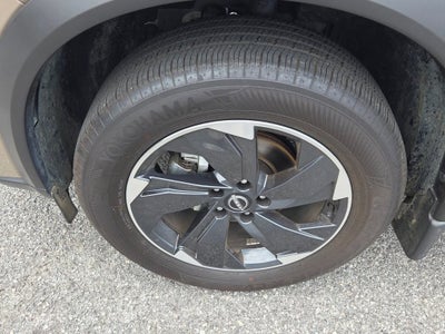 2025 Nissan Rogue SV FWD
