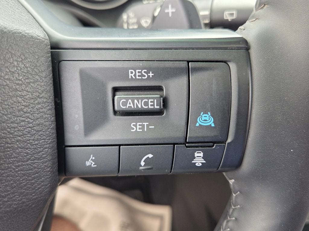 2025 Nissan Rogue SV FWD