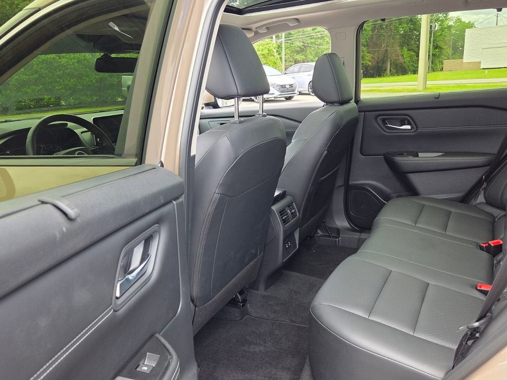 2025 Nissan Rogue SV FWD