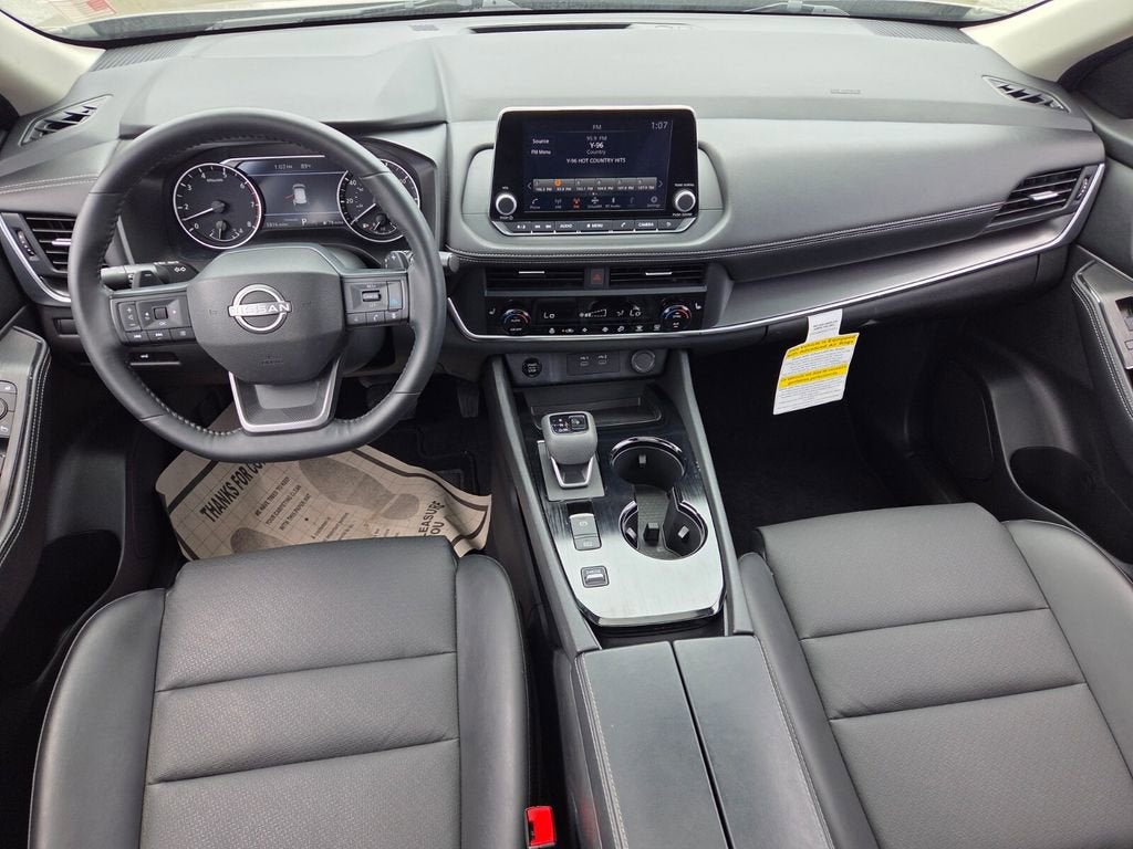 2025 Nissan Rogue SV FWD