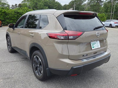 2025 Nissan Rogue SV FWD