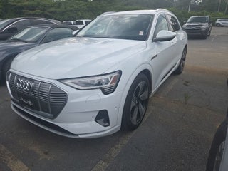 2019 Audi e-tron Premium Plus