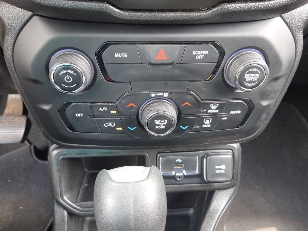 2019 Jeep Renegade Latitude FWD